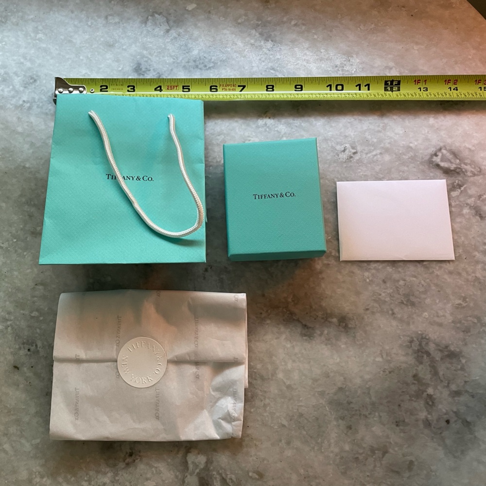Tiffany & Co. Gift Packaging - Picture 4 of 7